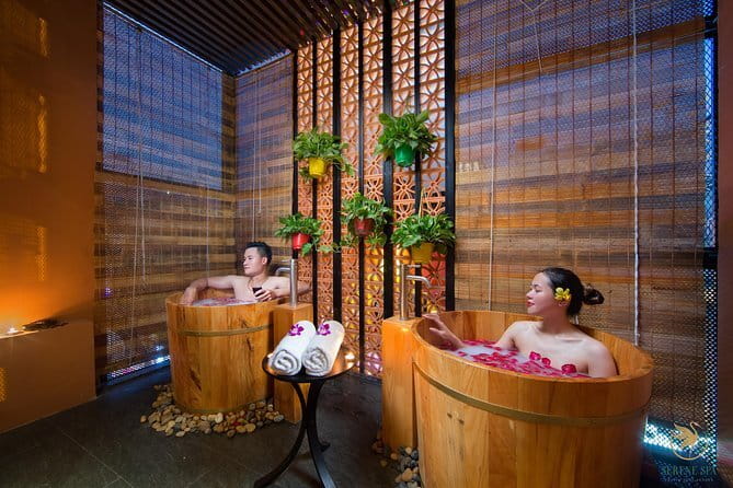 Hoang Spa Thai Massage - Choosing between oil, no oil, and firm pressure