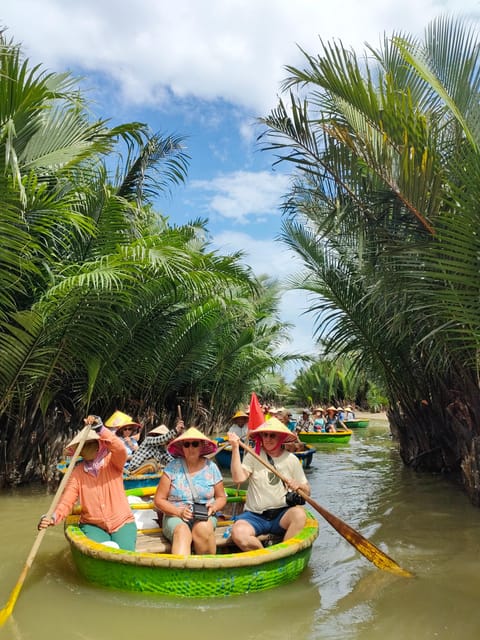 Hoi An: Basket Boat Ride in the Coconut Forest - The 50-minute route, from welcome drink to palm-lined water