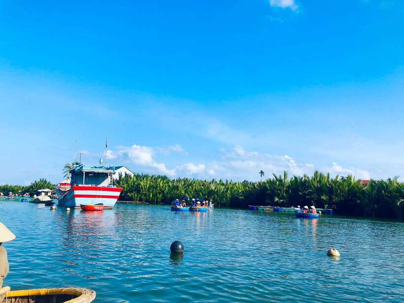 Hoi An: Coconut Basket Boat Rides with Two-way Transfers - Entering Cam Thanh Coconut Village by Basket Boat