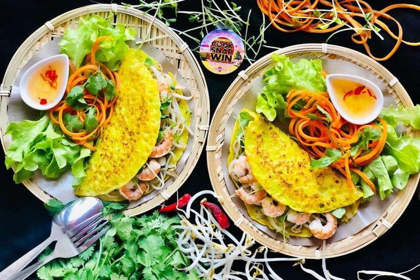 Hoi An: Cooking Class + basket boat (free transfer in Hoian) - Riding a basket boat through Bay Mau Coconut Forest