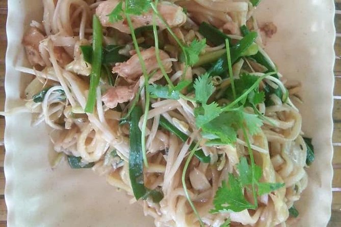 Hoi An Cooking Class(Market,BasketBoat Crabfishing&Cooking Class) - A market visit with a purpose