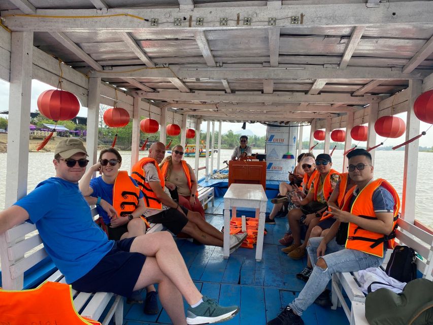 Hoi An/Da Nang: My Son Afternoon tour: Banh my and Cruise - Simple ways to enjoy the day more