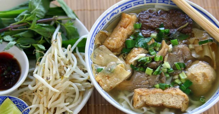 Hoi An/Da Nang: Vegetarian Cooking Class & Basket Boat Ride - A short ride through Bay Mau Coconut Village
