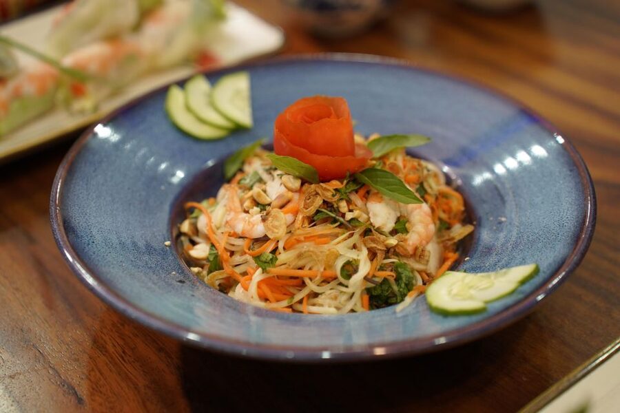 Hoi An/Da Nang: Vietnamese Cooking Class with Transportation - A generous meal at the end