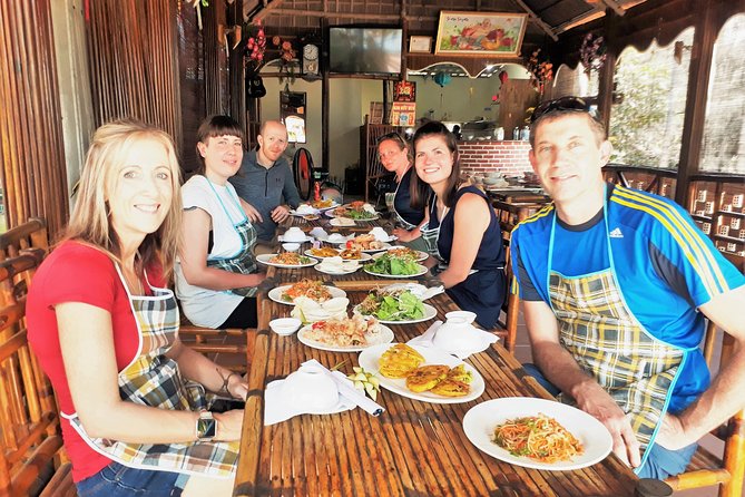 Hoi An Eco Tour Cooking Class & Fishing (Local market,basket boat,learn cooking) - Fishing with nets and trying for crab