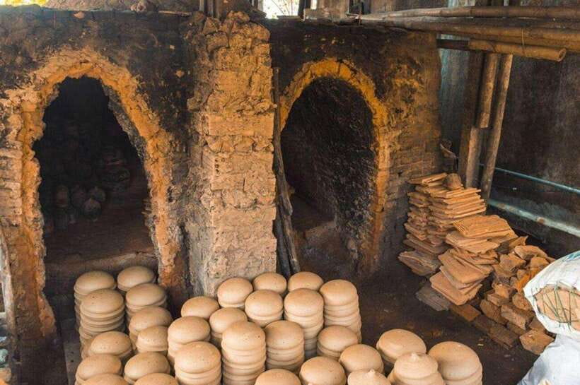 Hoi An: Experience Pottery Making With Local Craftsmen - Meeting the craft family at home