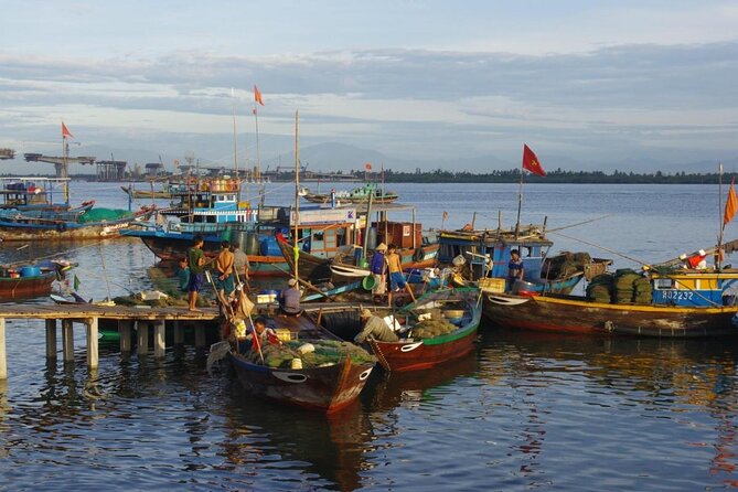 HOI AN Hidden Gems in Rural Villages & River Islands PRIVATE TOUR - Kim Bong shows the careful work behind incense