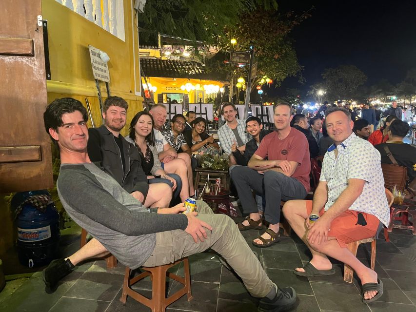 Hoi An hiden food adventure - Cao Lau and the old well connection