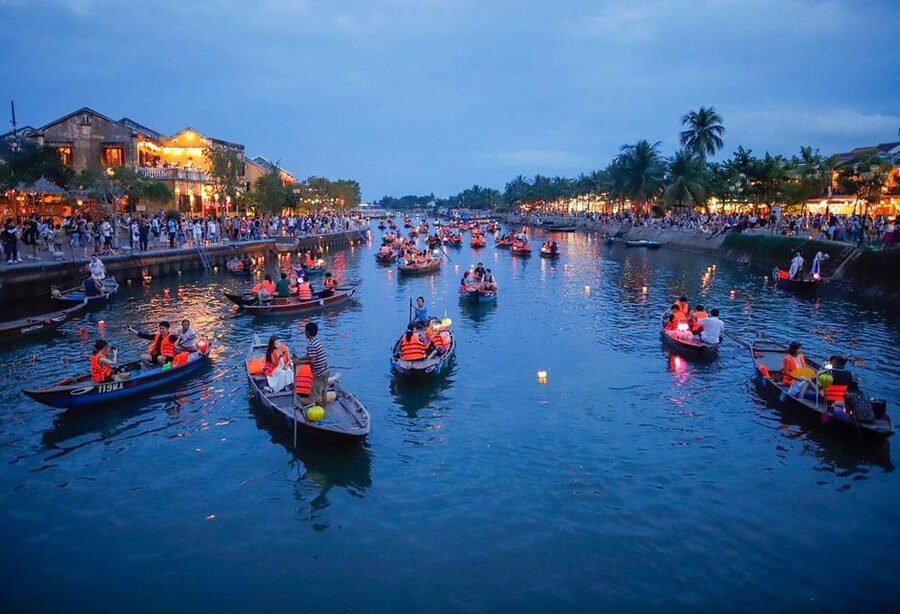 Hoi An Lantern Boat Ride on the Thu Bon River - Key points to know before boarding