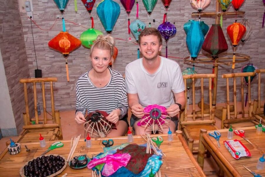 Hoi An: Local Foldable Lantern-Making Class with Locals - Building the lantern one step at a time