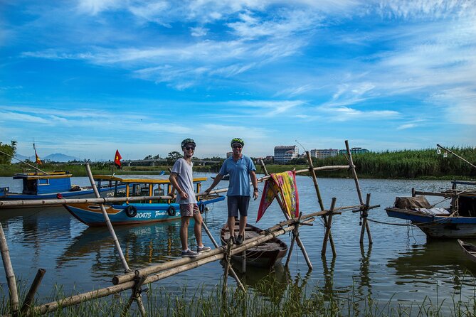 Hoi An Morning Countryside Tour by Bike - Duy Vinh and the rice-wine distillery