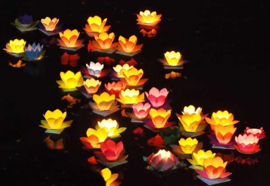 Hoi An: Night Boat Trip and Release Lantern at Hoai River - What the Hoai River boat ride is really like