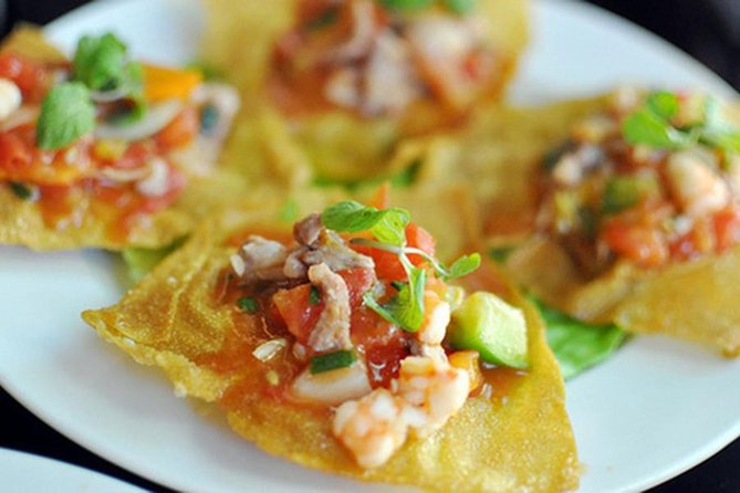 Hoi An Night Market - Ancient Town street food tours by Night - What this Hoi An night food walk is really like
