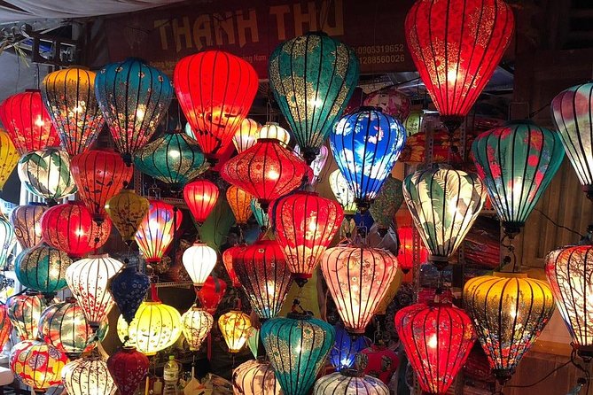 Hoi An Night Market with Hoi an walking Tour , Colourful Lanterns, Boat Ride - Practical details that affect the evening