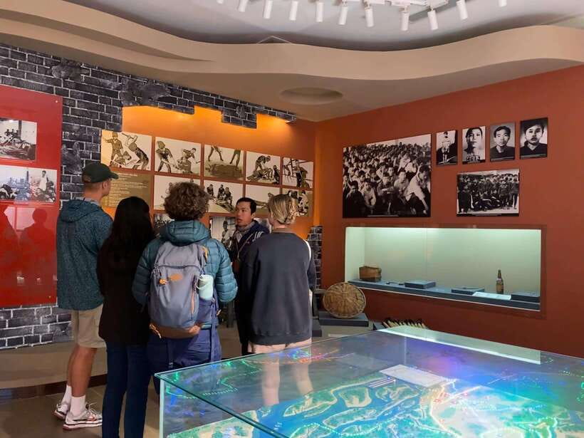 Hoi An Off the Map – Walking Tour in the Backstreets - Guides who make the walk personal