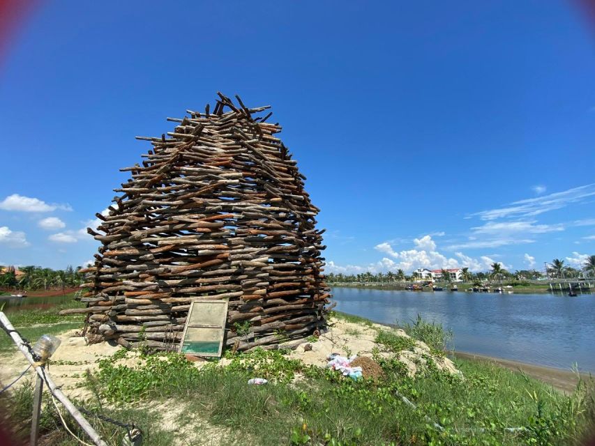 Hoi An: Rural Cycling Tour to Village with Basket Boat Ride - The quieter coconut basket boat ride