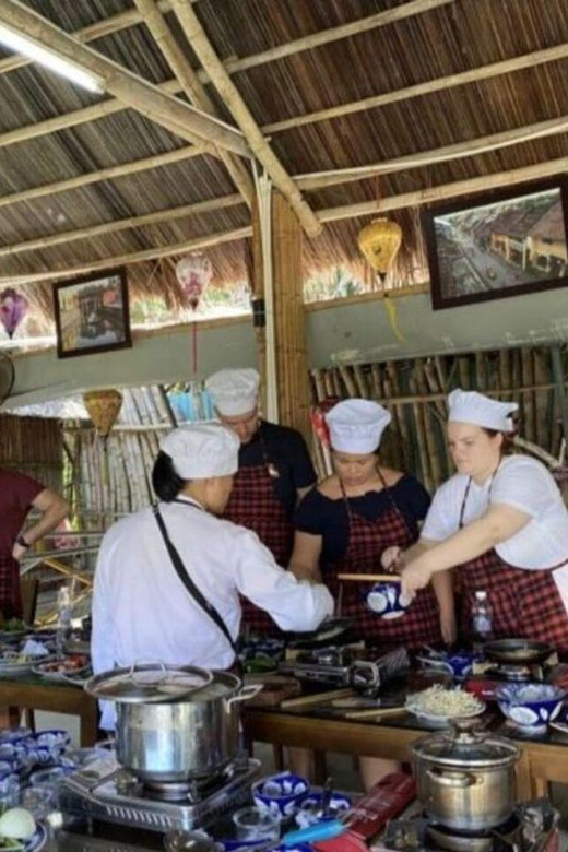 Hoi An: Vegetarian Cooking Class w Local Family and transfer - How good is the value at $23?
