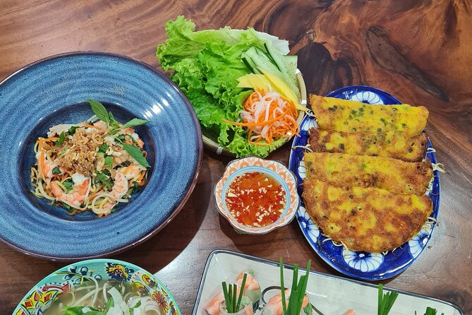 Home Cooking Class: Market, Garden and cooking 4 dishes - Eating the meal you prepare