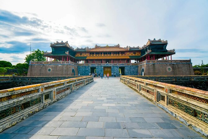 HUE City 1 Day Guided Tours from Da Nang City - A Hue day trip with one important warning