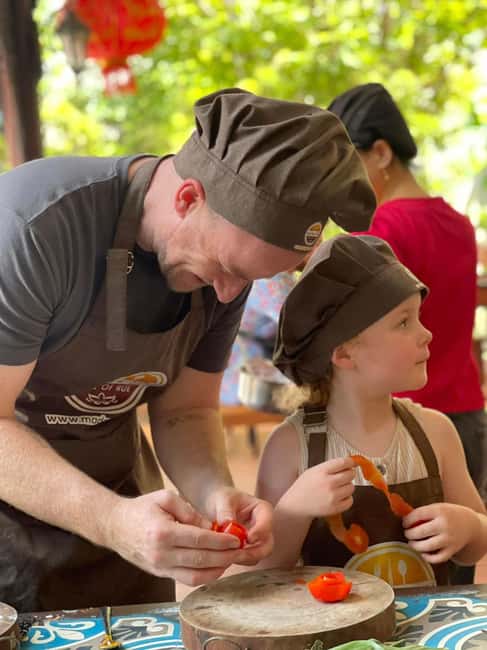 Hue City: Cyclo, Market Tour & Cooking Class at Madam Thu - Cooking Bún Bò Huế, Bánh Nậm, and Nem Rán