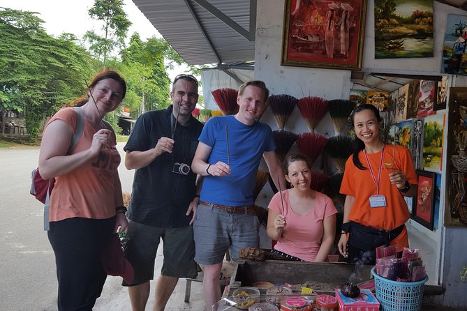 Hue city Deluxe Group Tour (Daily Tour-12 pax max) - Dong Ba Market and the everyday city
