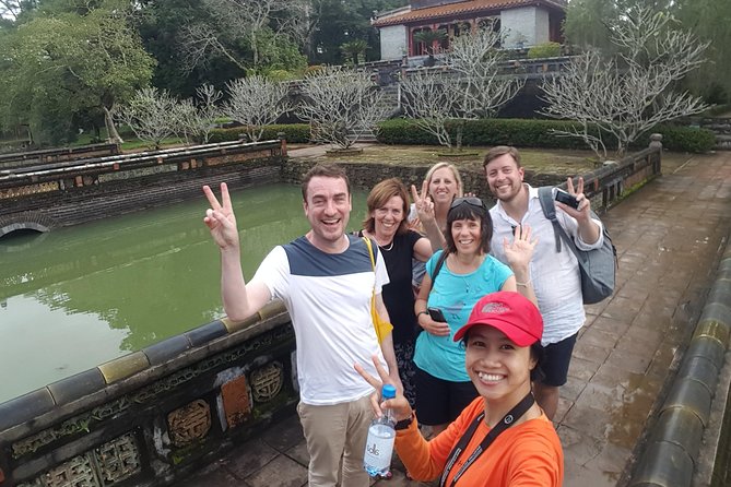 Hue city Deluxe Group Tour (Daily Tour-12 pax max) - Thuy Xuan incense and conical-hat village