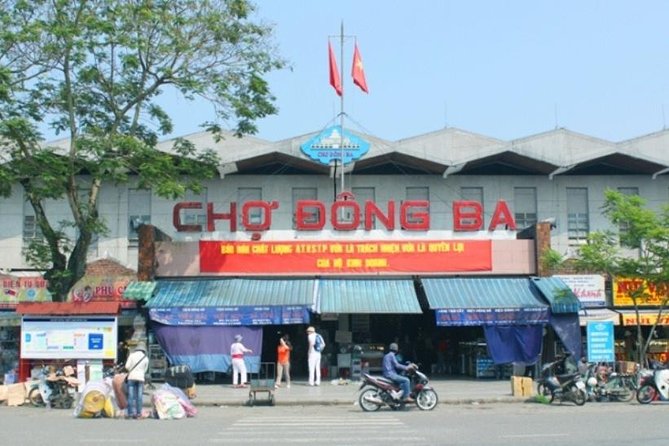 Hue city Deluxe Group Tour (Daily Tour-12 pax max) - Minh Mang Tomb and the royal setting