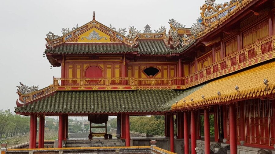 Hue Customizable Tour with Imperial Citadel & Forbidden City - Flag Tower and the ceremonial Noon Gate