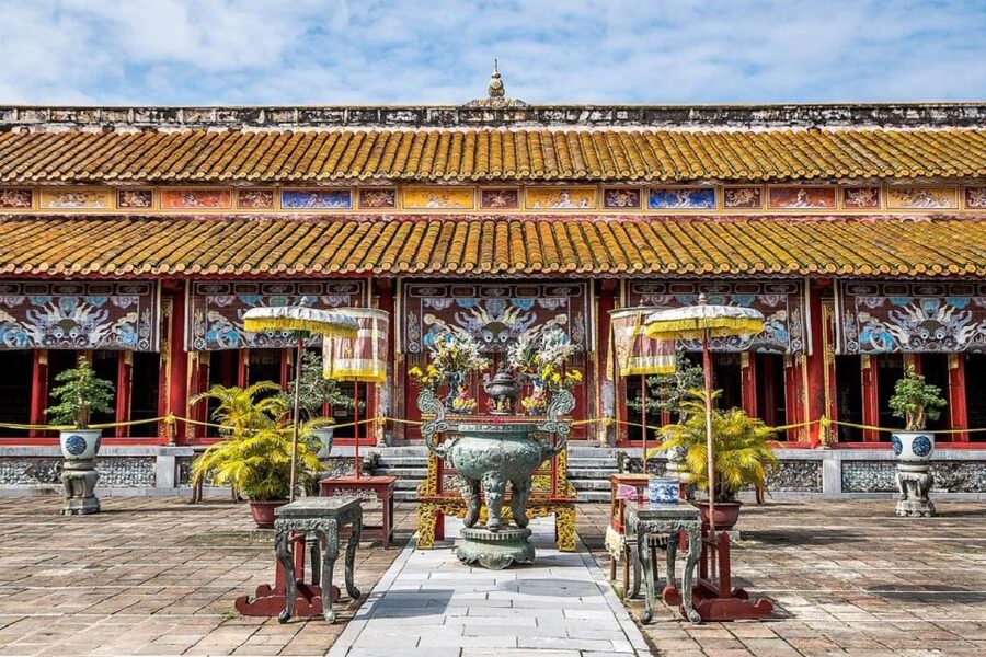 Hue Customizable Tour with Imperial Citadel & Forbidden City - Supreme Harmony Palace and the center of imperial power