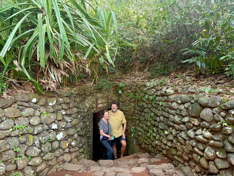 Hue: DMZ Half-Day Tour by Private Car to Vinh Moc Tunnels - Hien Luong Bridge and the Ben Hai River
