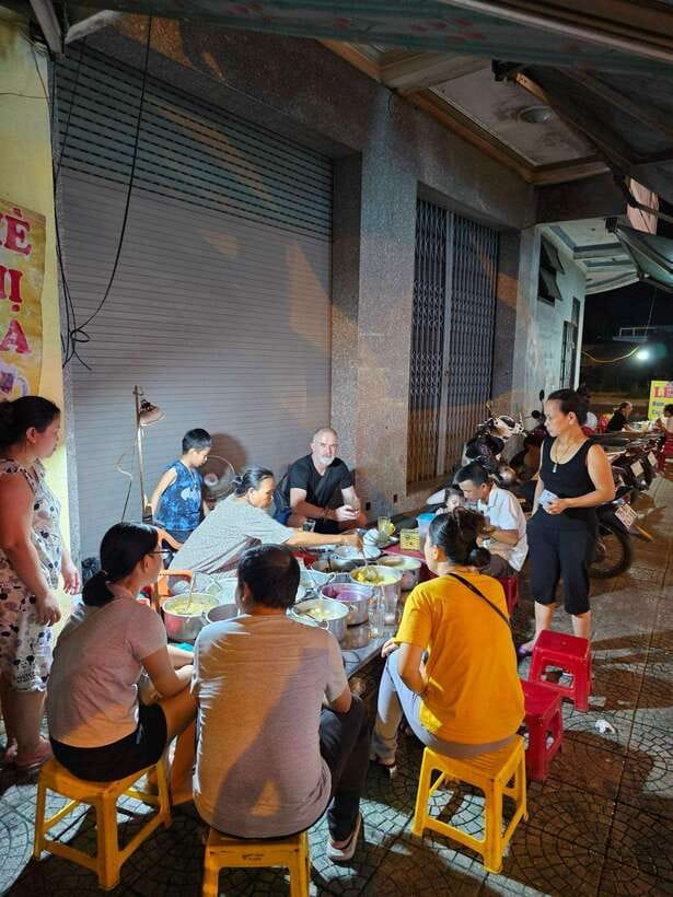 Hue: Guided Local Food Tour with Stories - First stop at 1 Kiet 177 Phan Dinh Phung