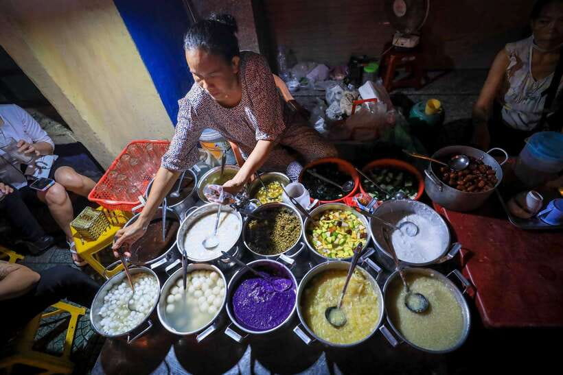 Hue: Guided Local Food Tour with Stories - A second local tasting near Link Teq