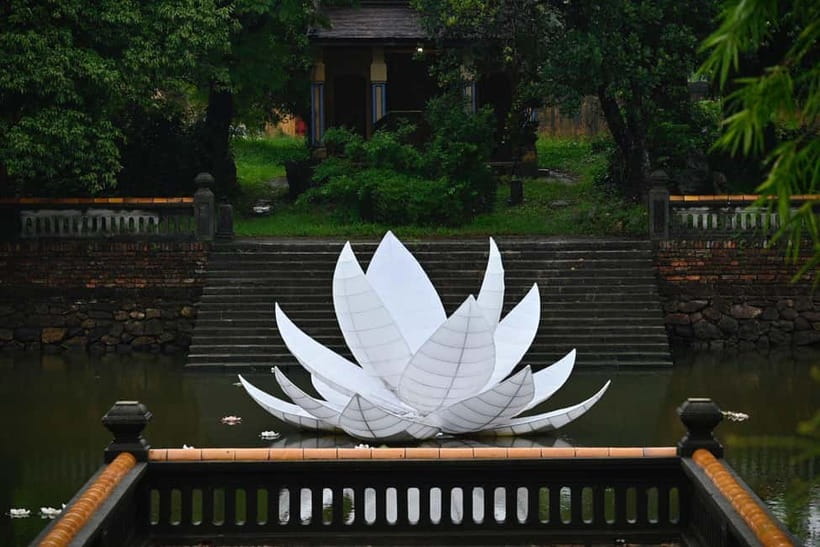 Hue Imperial Ancient City Walking Tour - What the $2 price really means
