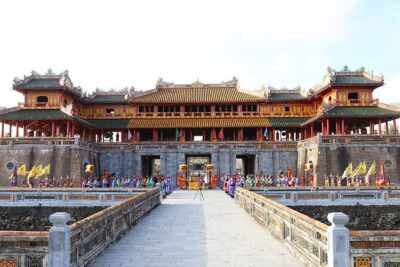 Imperial City Walk, Motorbike Tour & Private Car Options