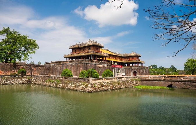 Hue Imperial City Walking Tour: Citadel & Forbidden City - Why a guide helps inside Hue’s vast citadel
