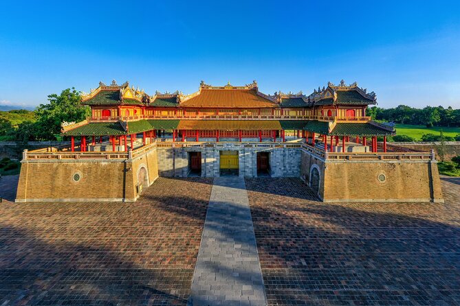 Hue Imperial City Walking Tour: Citadel & Forbidden City - Entering the Forbidden Purple City