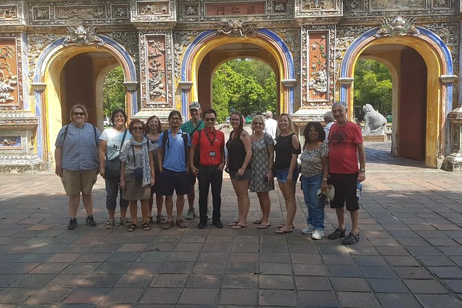 Hue Imperial City Walking Tour: Citadel & Forbidden City - Thai Hoa Palace and the ceremony of empire