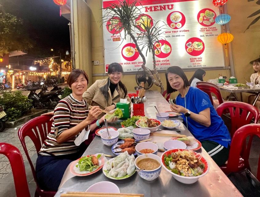 Hue: Night Street Food Tour by Cyclo with a Local Guide - Key points to know before booking