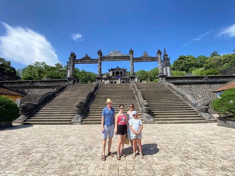 Hue Private Tour with Local Guide – Customize Your Itinerary - The Imperial City gives you Hue’s royal center