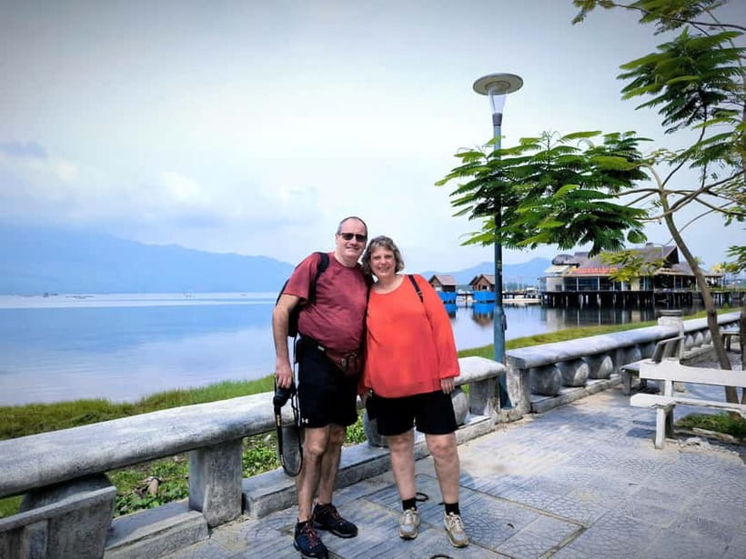 Hue: Private Transfer to/from Hoi An via Sightseeing Stops - What the private car is really worth