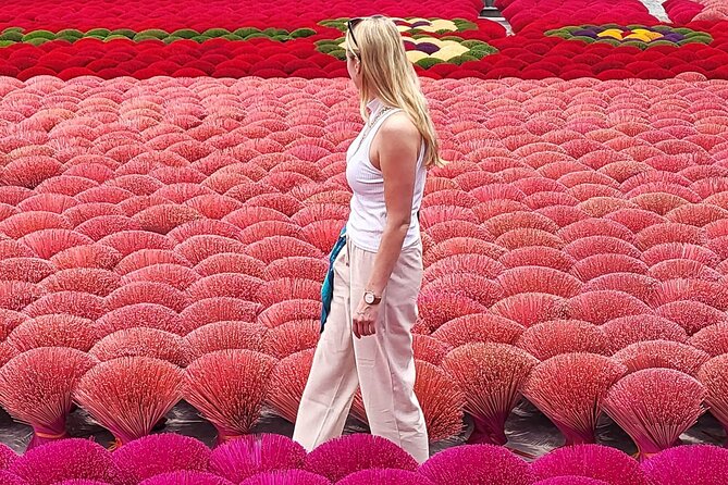 Incense Village, Conical Hat, Lacquer Art, SMALL GROUP From Hanoi - The full-day option and Ha Thai lacquer art