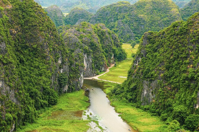 Incense Village Private Tour from Hanoi to Ninh Binh Old Capital - Who should book this Hanoi day trip?