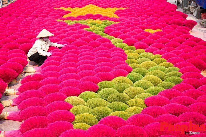 Incense Village Private Tour from Hanoi to Ninh Binh Old Capital - The road to Ninh Binh and a local lunch