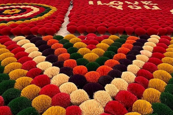 Incense Village Small Group of 9 Tour From Hanoi to Ninh Binh - Quang Phu Cau, where incense becomes a sea of color