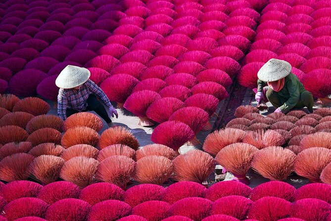 Incense Village Small Group of 9 Tour From Hanoi to Ninh Binh - 12:15 lunch with Vietnamese dishes