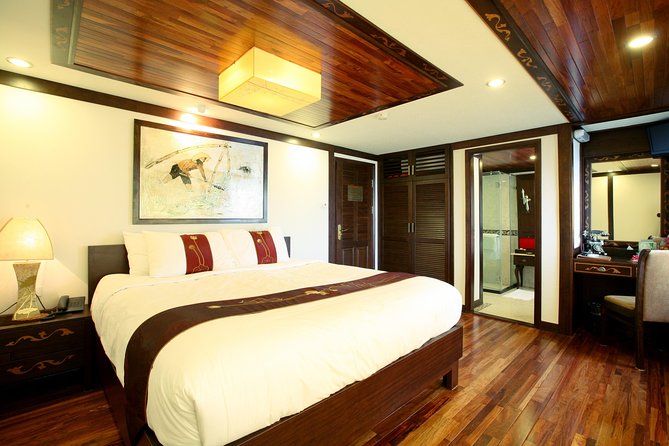 Indochina Sails Halong Bay - Meals on board, with service that gets personal