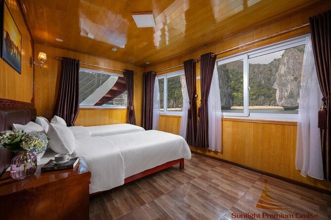 Lan Ha bay Boutique Cruise 2D/1N Tour: Kayaking & swimming at pristine places - Sunrise, breakfast, and the route to Viet Hai