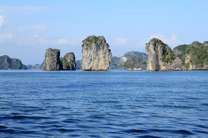 Lan Ha bay Boutique cruise 3D/2N: Kayaking - Swimming & Biking Viet Hai villages - Who should book it?