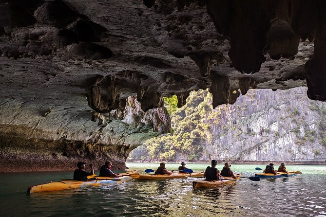 Lan Ha Bay Day Tour from Hanoi & Cat Ba Town - Serenity Boutique - The return route and 4 p.m. sunset party
