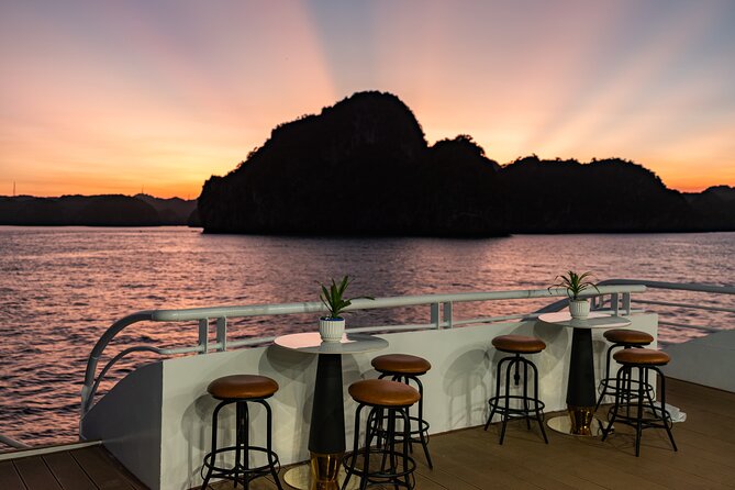 Lan Ha Bay full-day tour from Hanoi, Hai Phong - Serenity Cruises - The Hanoi pickup and road to Cat Ba